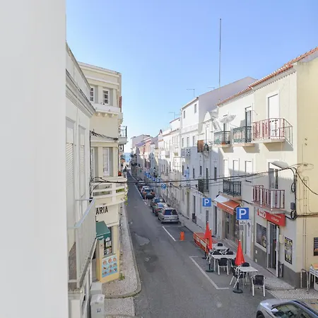 Feel Nazare - Nautical House Apartment Room photo